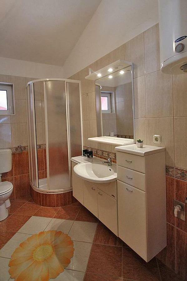 Villa Lilly Cesarica Dış mekan fotoğraf